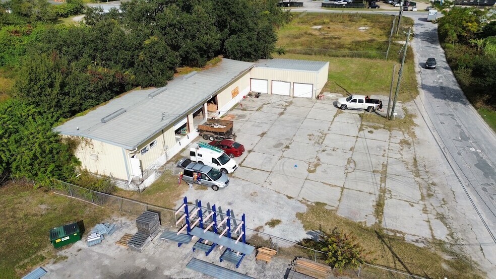 More Photos Of 125 Complex dr, Lakeland Industrial For Sale
