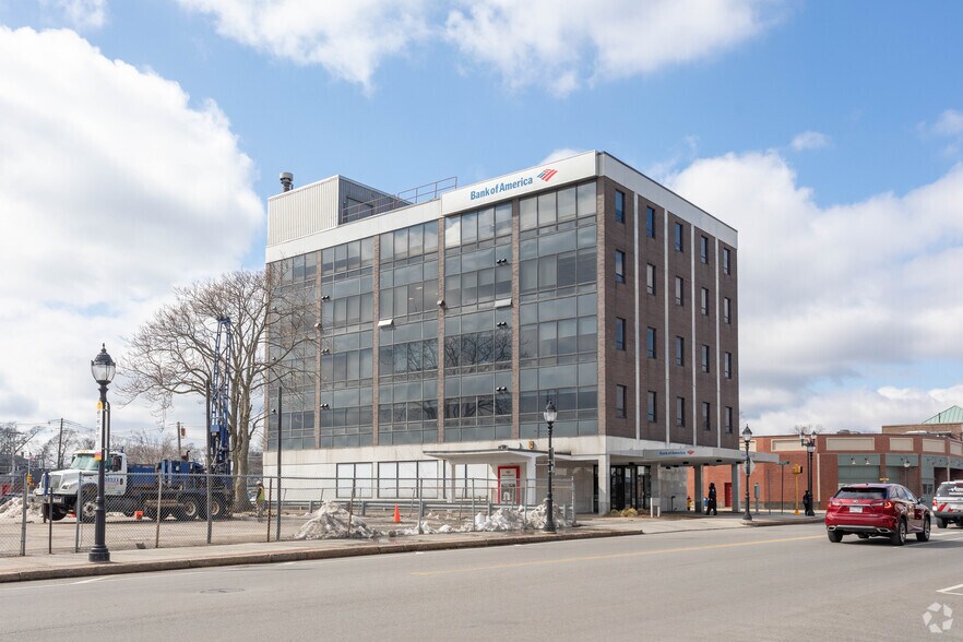 More Photos Of 880 Main St, Waltham Office For Lease