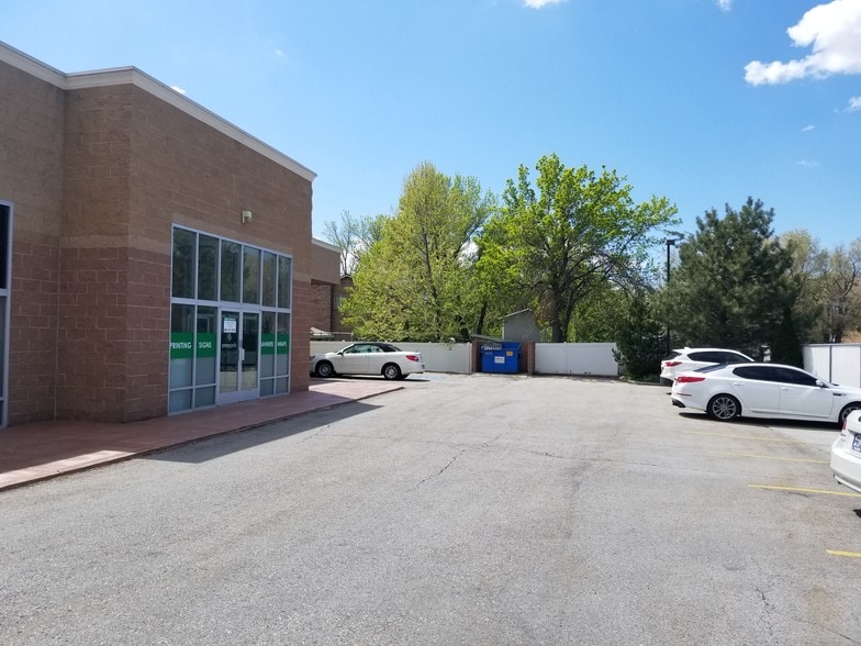 More Photos Of 579-589 E Fort Union Blvd, Midvale Storefront Retail Office For Lease