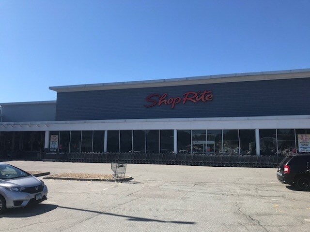 More Photos Of 624 W Main St, Norwich Unknown For Lease