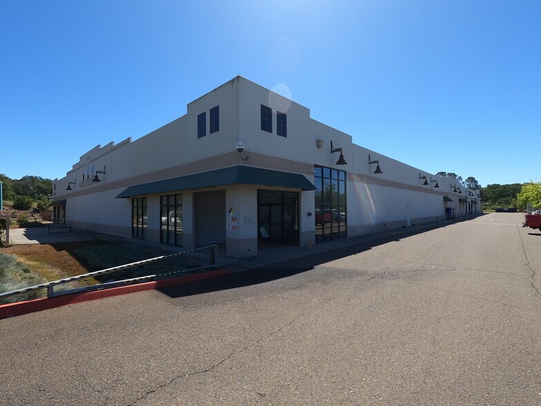 More Photos Of 4461 Business Dr, Shingle Springs Manufacturing For Sale