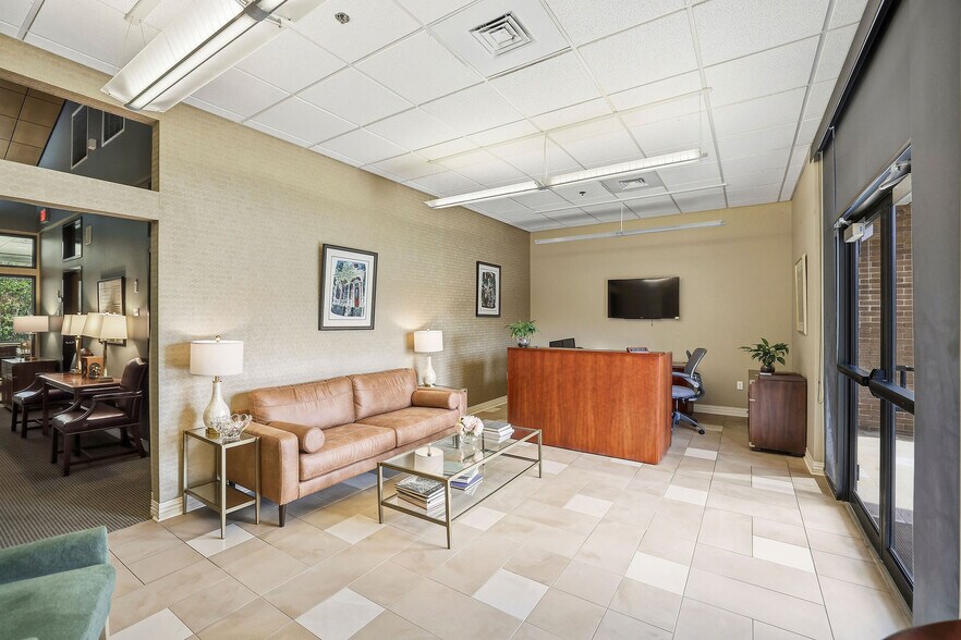 More Photos Of 68031 Capital Trace Row, Mandeville Office For Sale