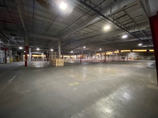 More Photos Of 901 Fisher Rd, Longview Industrial For Sale