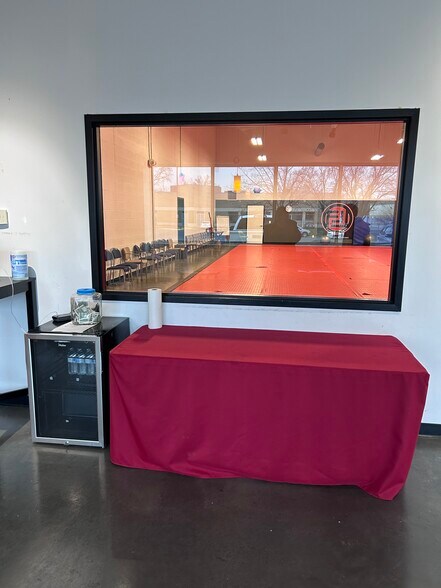 More Photos Of 14101-14121 Mariah Ct, Chantilly Light Manufacturing For Lease