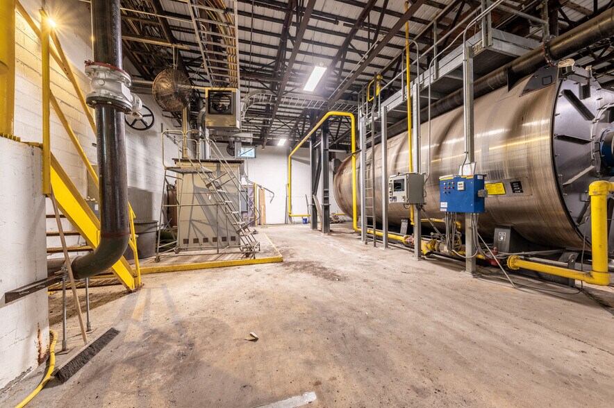 More Photos Of 164 Eyster Rd, Halltown Manufacturing For Lease