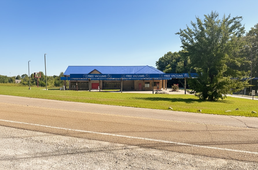 Primary Photo Of 9025 Jac Cate Rd, Ooltewah General Retail For Sale