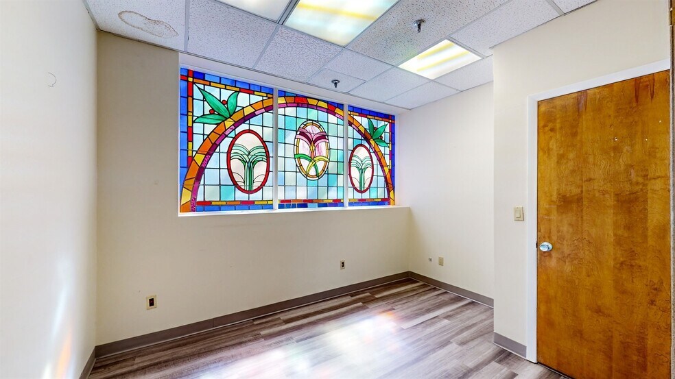 More Photos Of 15-01 Broadway, Fair Lawn Medical For Sale