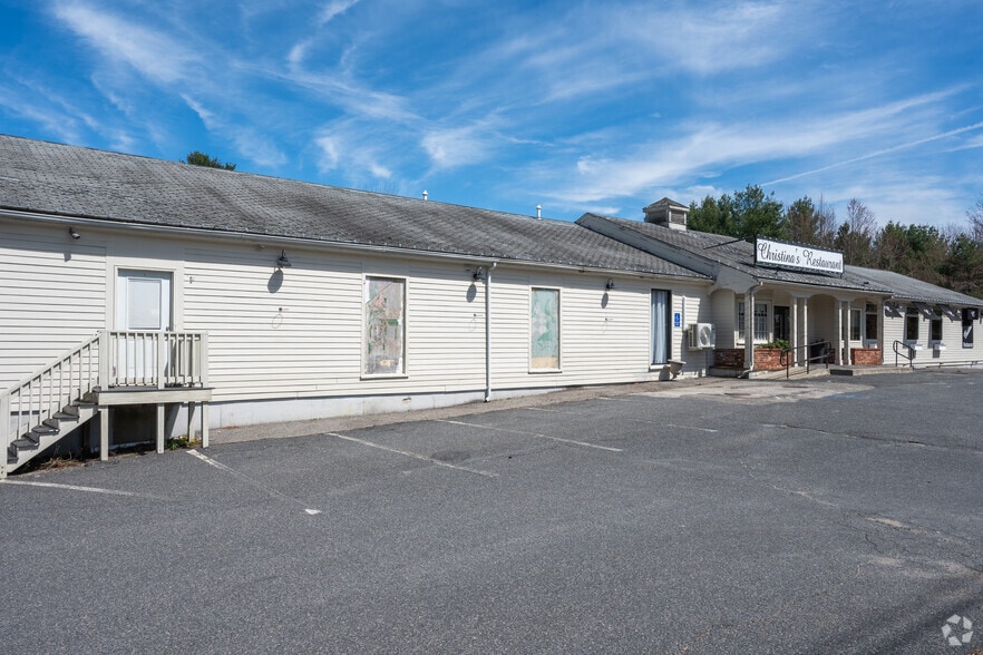 More Photos Of 460 Washington St, Pembroke Storefront Retail Office For Lease