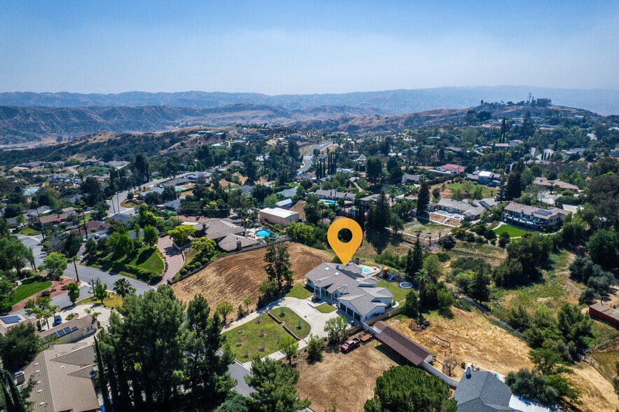 More Photos Of 12908 South Ln, Redlands Healthcare For Sale