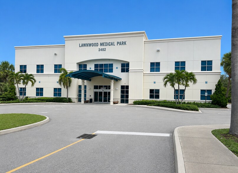 More Photos Of 2402 Frist Blvd, Fort Pierce Medical For Sale