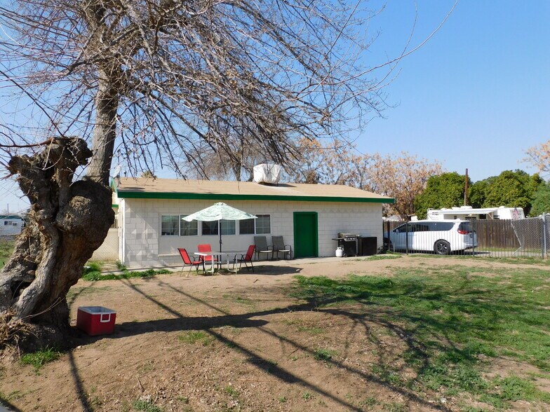 More Photos Of 815-849 S Indiana St, Porterville Manufactured Housing Mobile Home Park For Sale