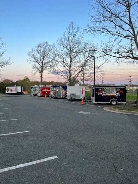 More Photos Of 18193 Lee hwy, Amissville Light Distribution For Sale