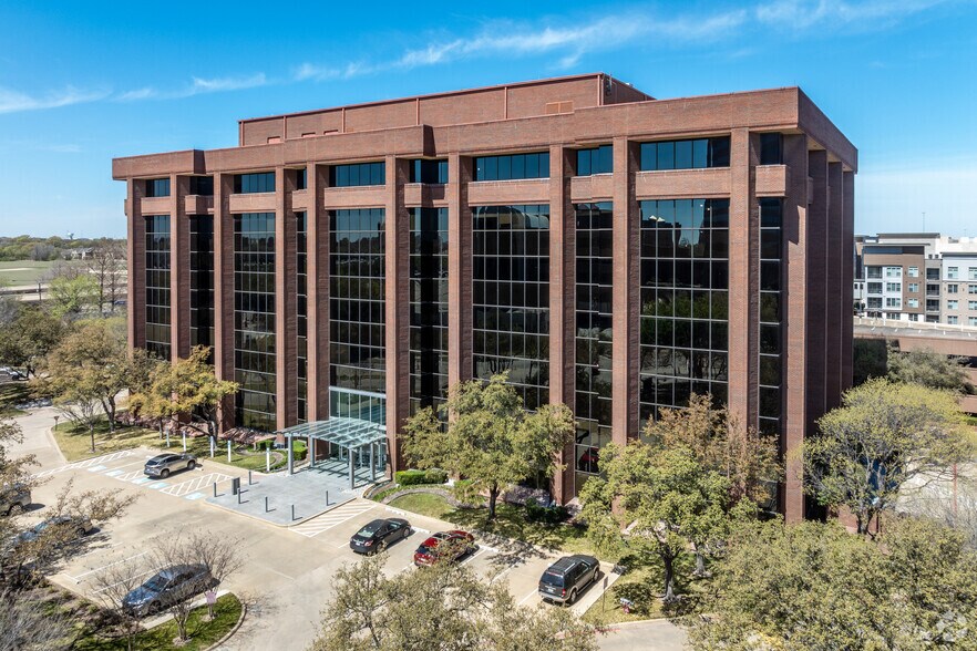More Photos Of 2400 Lakeside Blvd, Richardson Office For Lease
