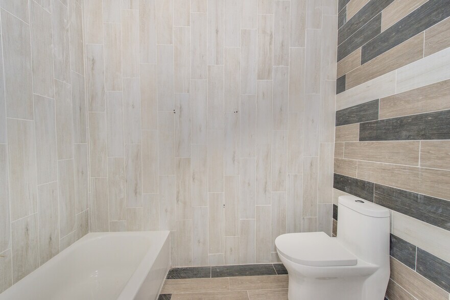 More Photos Of 536-540 Central Ave, Newark Apartments For Sale