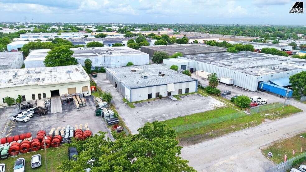 More Photos Of 16350 NW 48th Ave, Miami Warehouse For Lease
