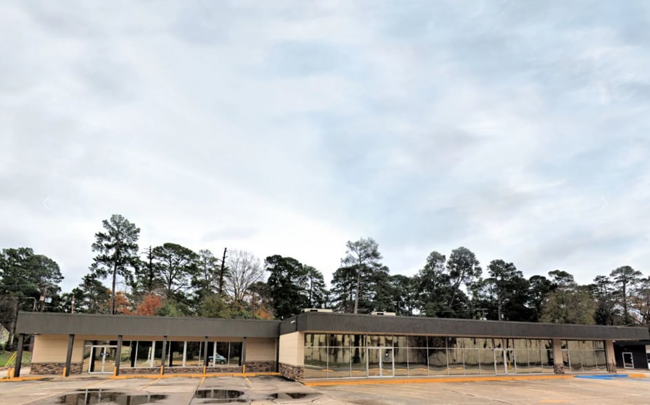 More Photos Of 3903-3919 Southern Ave, Shreveport Storefront Retail Office For Lease
