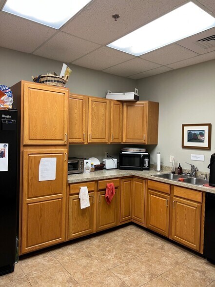 More Photos Of 1249 Cocoa Ave, Hershey Medical For Lease