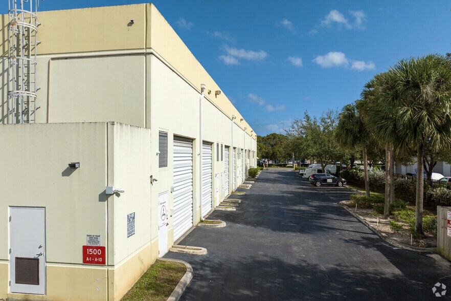 More Photos Of 1500 W Copans Rd, Pompano Beach Warehouse For Lease