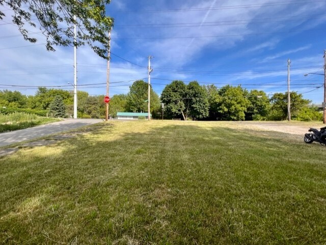 More Photos Of 988 W Bowery St, Akron Bar For Sale