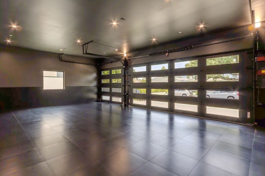 More Photos Of 2941 Mary St, La Crescenta Apartments For Sale