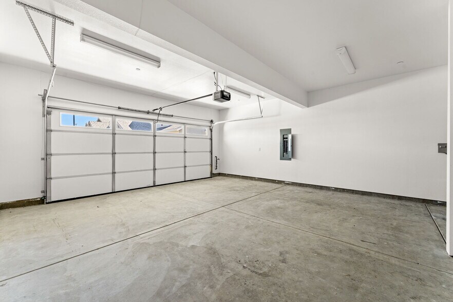 More Photos Of 12446 18th St, Yucaipa Apartments For Sale