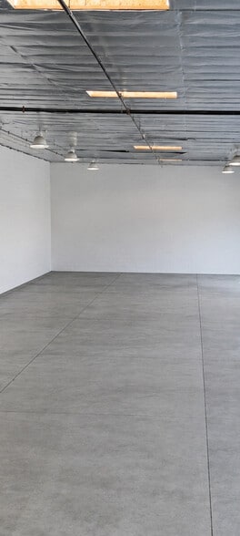 More Photos Of 759 Middlegate Rd, Henderson Warehouse For Lease