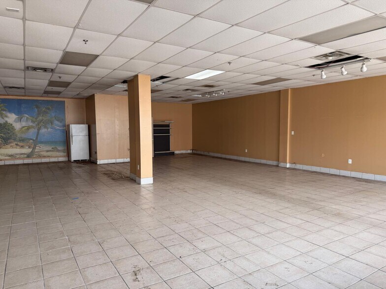 More Photos Of 1100 Washington Ave, Philadelphia Freestanding For Lease