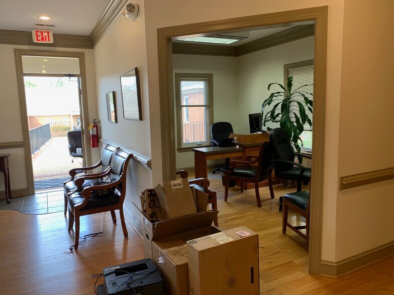 More Photos Of 113 Bulifants Blvd, Williamsburg Medical For Lease
