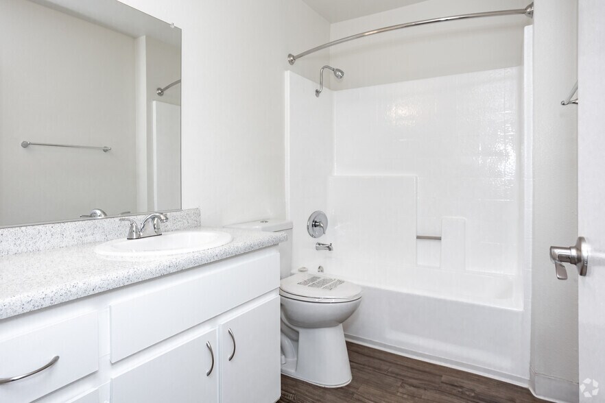 More Photos Of 140 S Highland Ave, Placentia Apartments For Sale