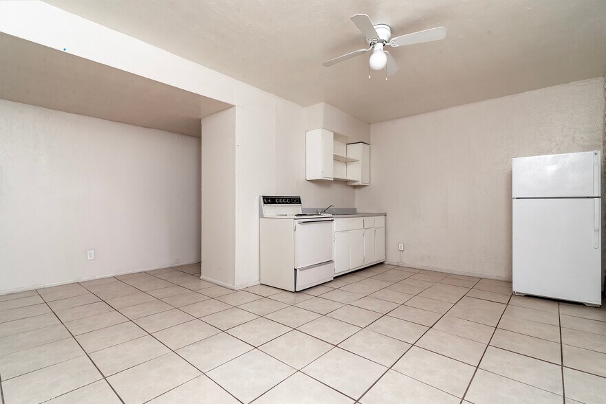 More Photos Of 525 N 32nd St, Phoenix Apartments For Sale
