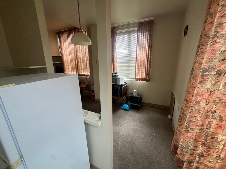More Photos Of 215 Lelia St, Pittsburgh Apartments For Sale