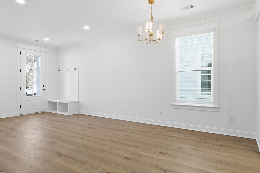 More Photos Of , Savannah Specialty For Sale