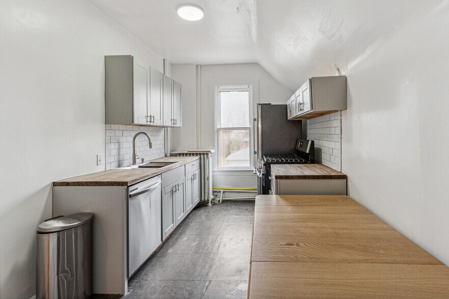 More Photos Of 1570 Saint Paul St, Denver Apartments For Sale