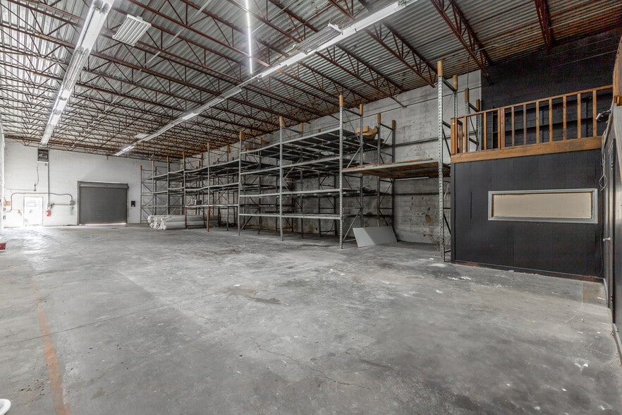 More Photos Of 360 Carbondale Rd SW, Dalton Warehouse For Sale