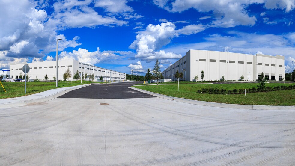 More Photos Of Landstar Blvd, Orlando Unknown For Lease