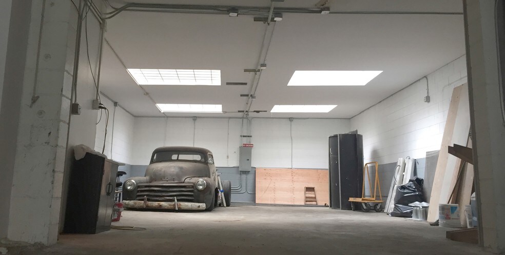 More Photos Of 1380 Natoma St, San Francisco Flex For Lease