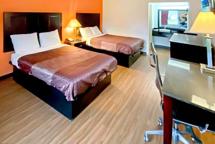 More Photos Of 3080 Colony Blvd, Leesville Hotel For Sale