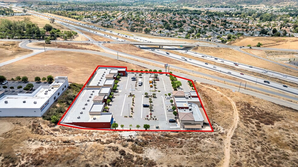 More Photos Of 34862 Monte Vista Dr, Wildomar Unknown For Lease