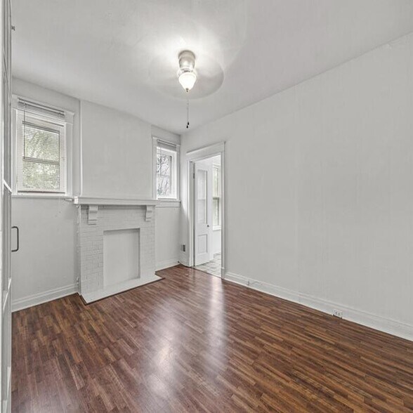 More Photos Of 1722 Waverly Pl, Saint Louis Apartments For Sale