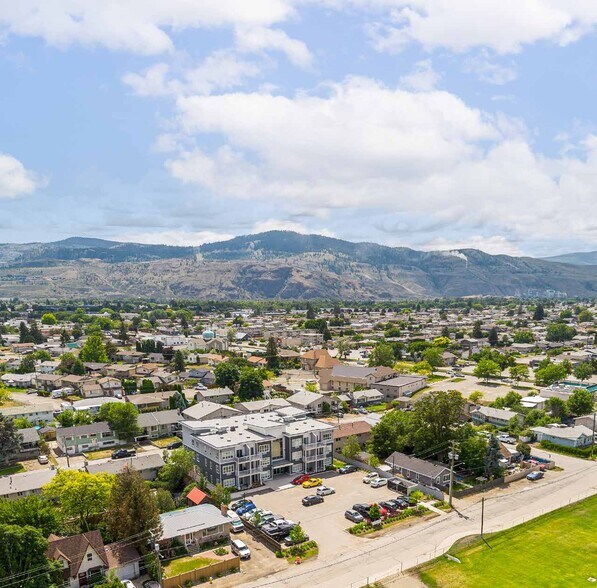 More Photos Of 725 York Av, Kamloops Apartments For Sale