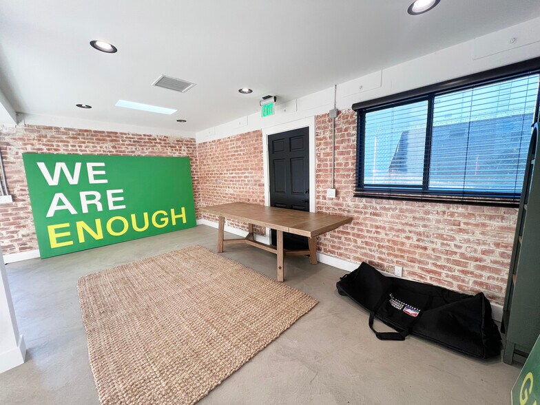 More Photos Of 809 Chapala St, Santa Barbara Loft Creative Space For Lease