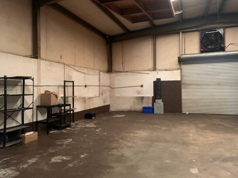 More Photos Of 4501 Reese Rd, Columbus Freestanding For Lease