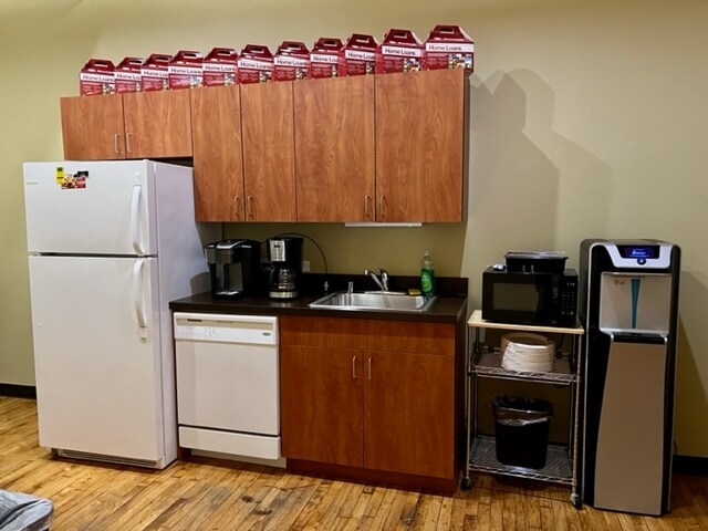 More Photos Of 1901 N Clybourn Ave, Chicago Loft Creative Space For Lease