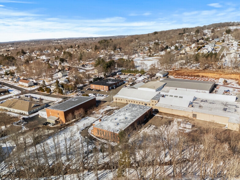 More Photos Of 251 Freestone Ave, Portland Manufacturing For Sale