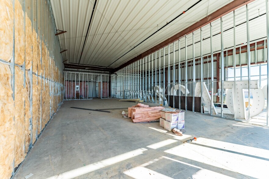 More Photos Of 10689 S State Highway 205, Rockwall Storefront Retail Office For Lease