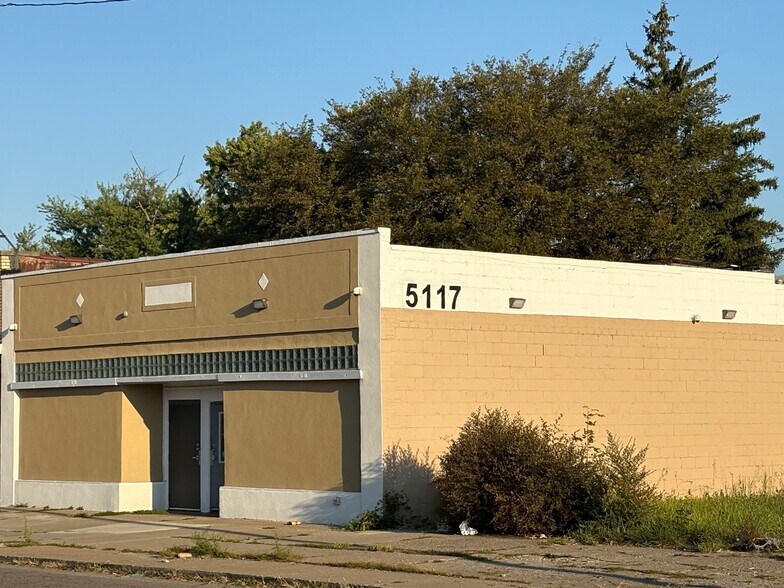 More Photos Of 5117-5121 E 7 Mile Rd, Detroit Storefront For Sale