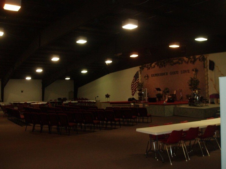 More Photos Of 140 North Point Prairie Rd, Wentzville Religious Facility For Sale