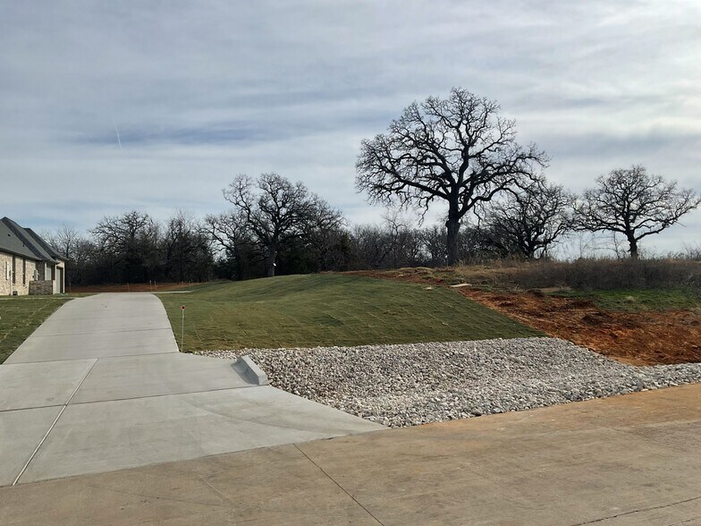 More Photos Of 1657 Private Access 60200, Burleson Land For Sale
