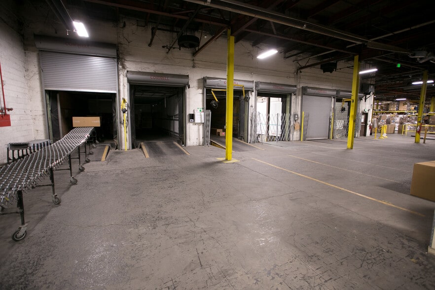 More Photos Of 600 Sanders St, Scranton Warehouse For Sale