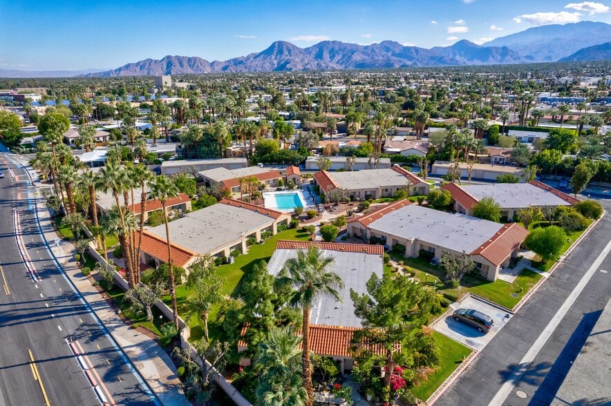 More Photos Of 72805 Park View Dr, Palm Desert Apartments For Sale